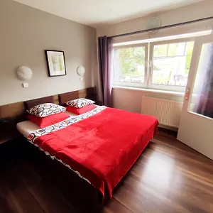  Апартаменты Cozy Gardens In
